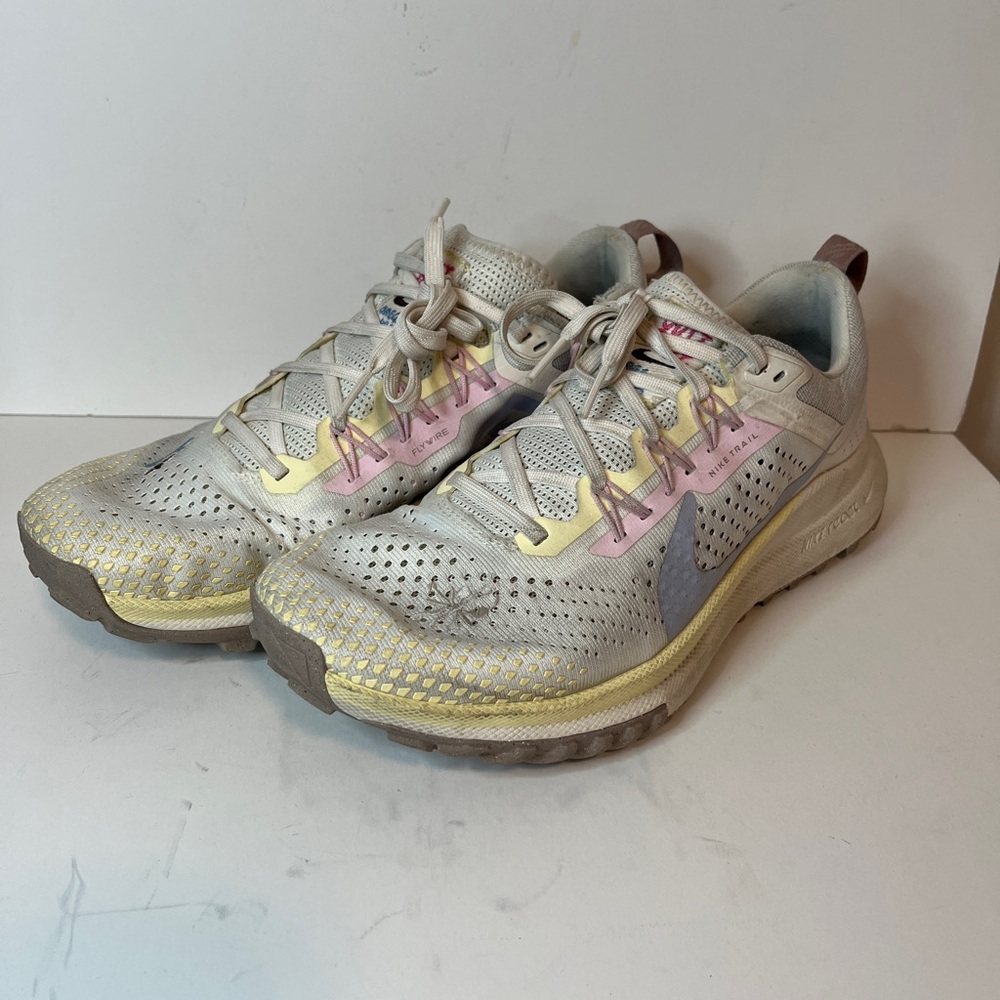 Women's Nike React Pegasus Trail 4